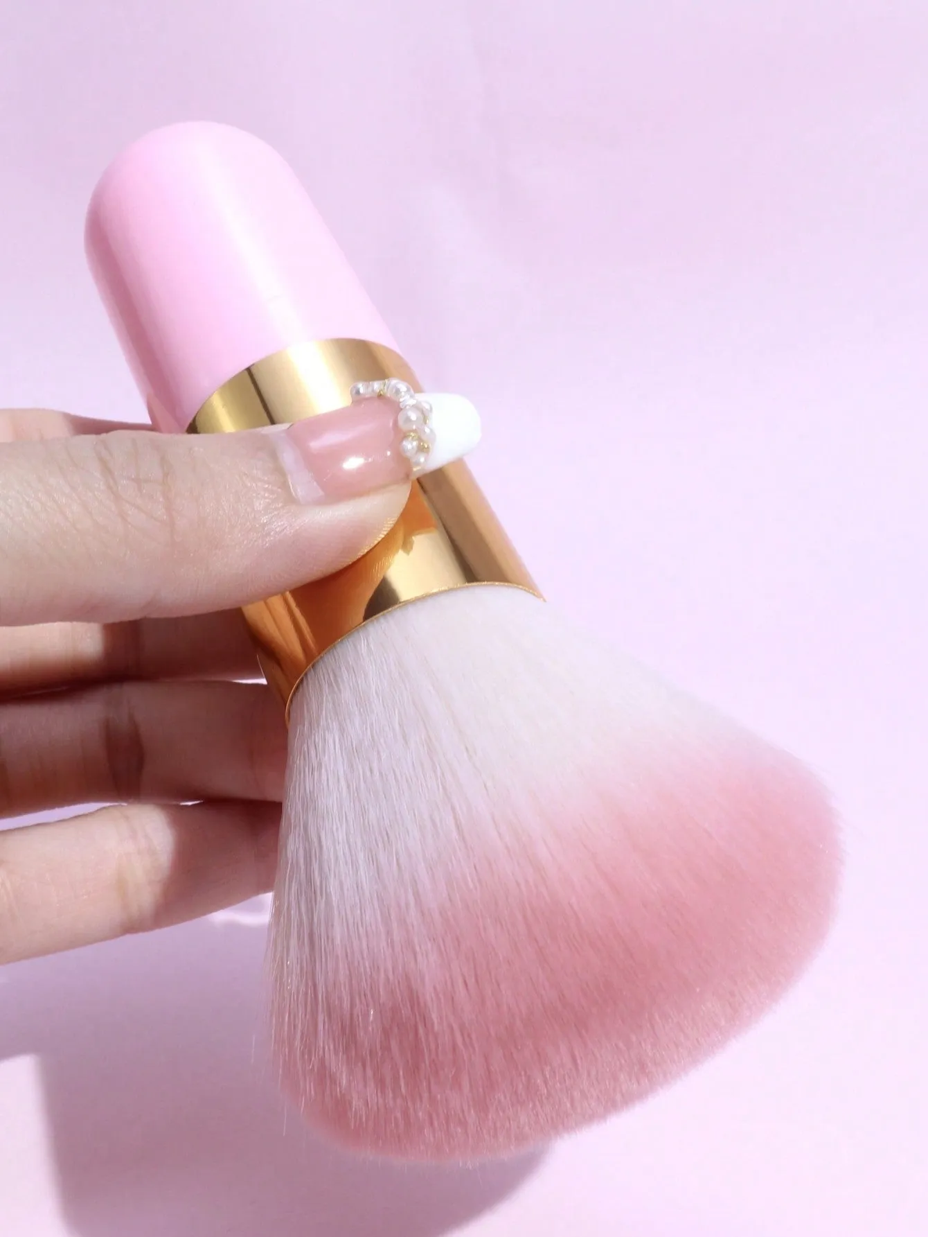 1pc Large Loose Powder Brush, Multi-Purpose Makeup Brush For Setting Make-Up Or Nail Dust, Fluffy And Portable