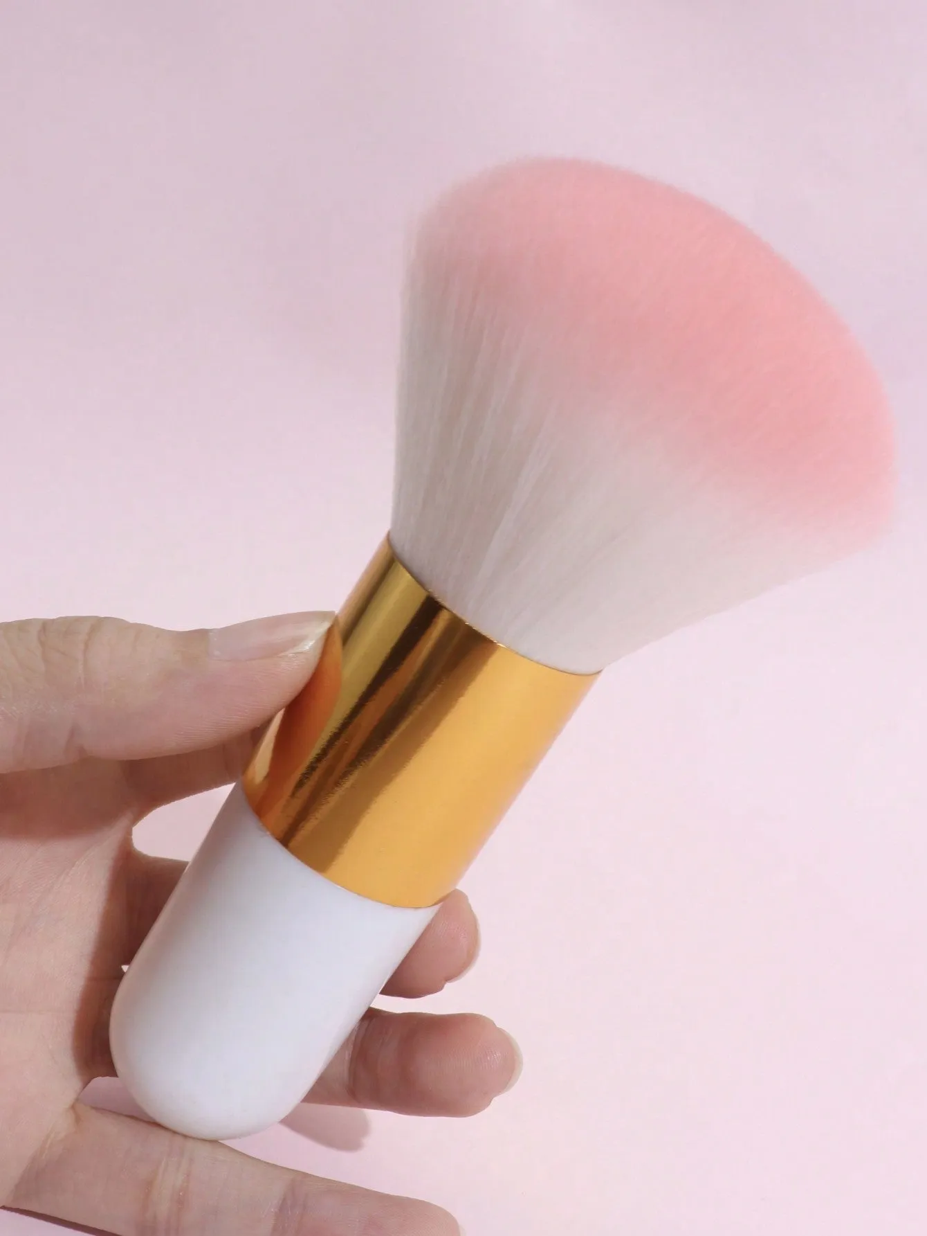 1pc Large Loose Powder Brush, Multi-Purpose Makeup Brush For Setting Make-Up Or Nail Dust, Fluffy And Portable